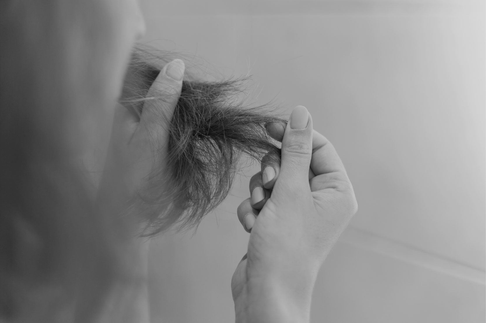 Caída de cabello en adolescentes: causas reales - Pharma Grow